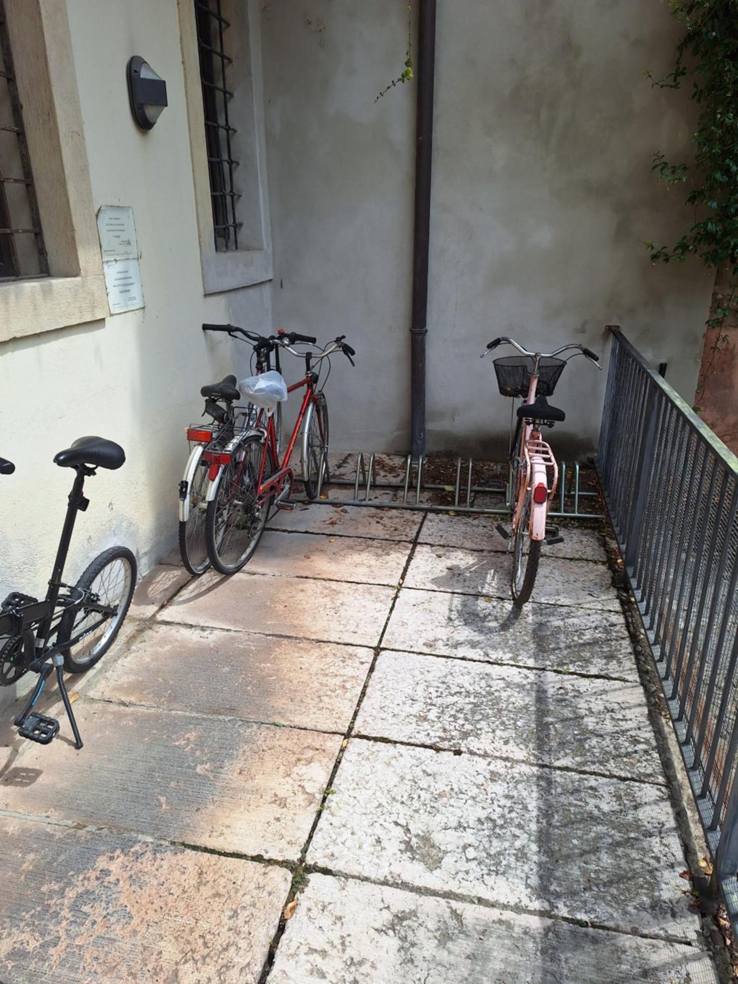 El Postesin Apartment Verona Exterior photo